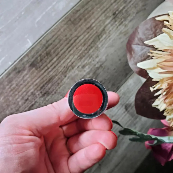 NWT MUA MakeUp Academy High Shine Lipstick 229 Poppy 3.1g - Picture 5 of 10